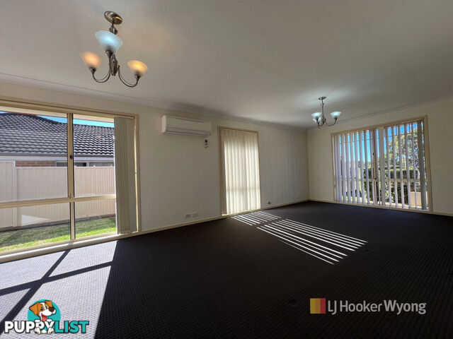 13 Arakoon Road WOONGARRAH NSW 2259