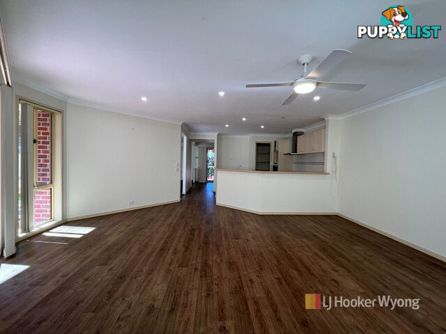 13 Arakoon Road WOONGARRAH NSW 2259