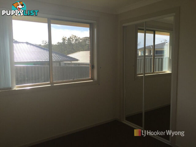 11 Frank Street WADALBA NSW 2259