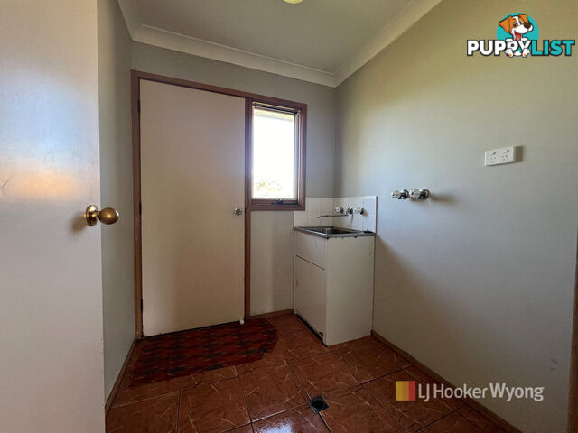 11 Glading Close LAKE HAVEN NSW 2263