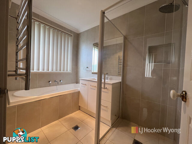 14 Sterling Way HAMLYN TERRACE NSW 2259