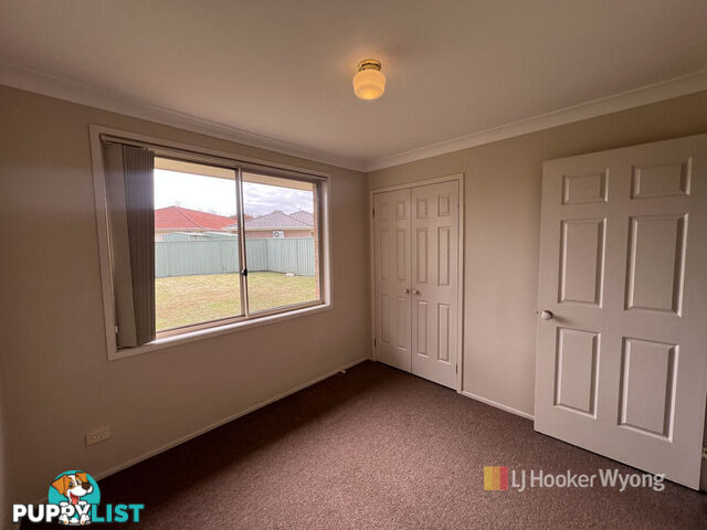 14 Sterling Way HAMLYN TERRACE NSW 2259