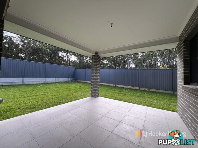 20 Galaxy Circuit WARNERVALE NSW 2259