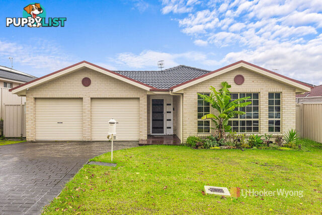 11 Greenhaven Circuit WOONGARRAH NSW 2259