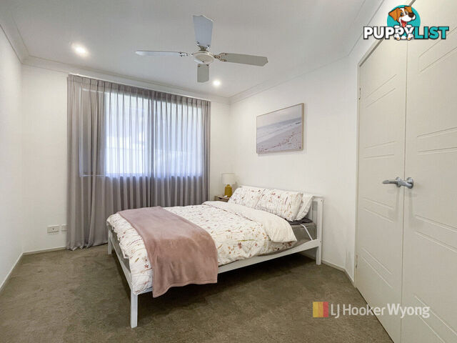 11 Greenhaven Circuit WOONGARRAH NSW 2259