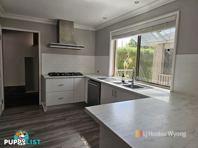 6 Kurume Close TUGGERAH NSW 2259