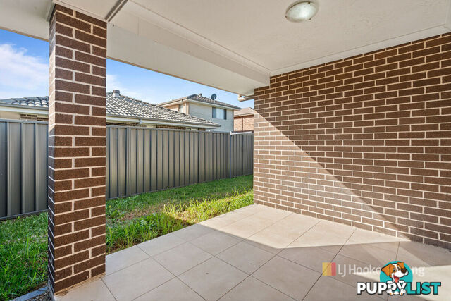 13 Oakmont Place WOONGARRAH NSW 2259