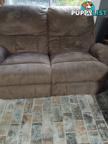 Lounge Suite Recliners