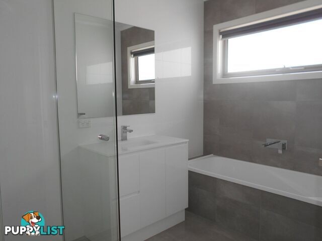 1/5 Bath Street SWAN HILL VIC 3585
