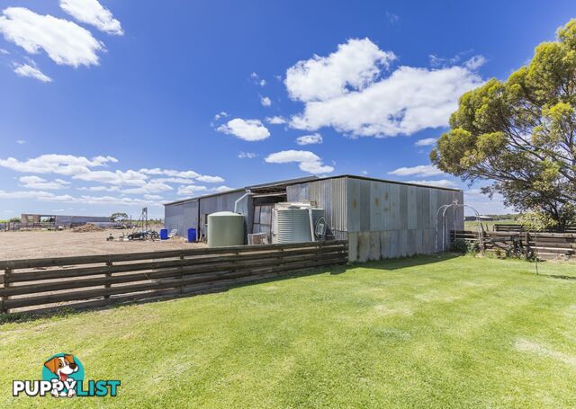 86 Lake Road WOORINEN SOUTH VIC 3588