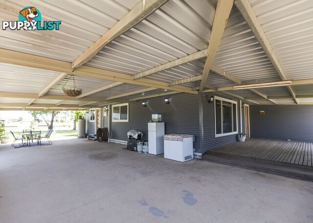 86 Lake Road WOORINEN SOUTH VIC 3588