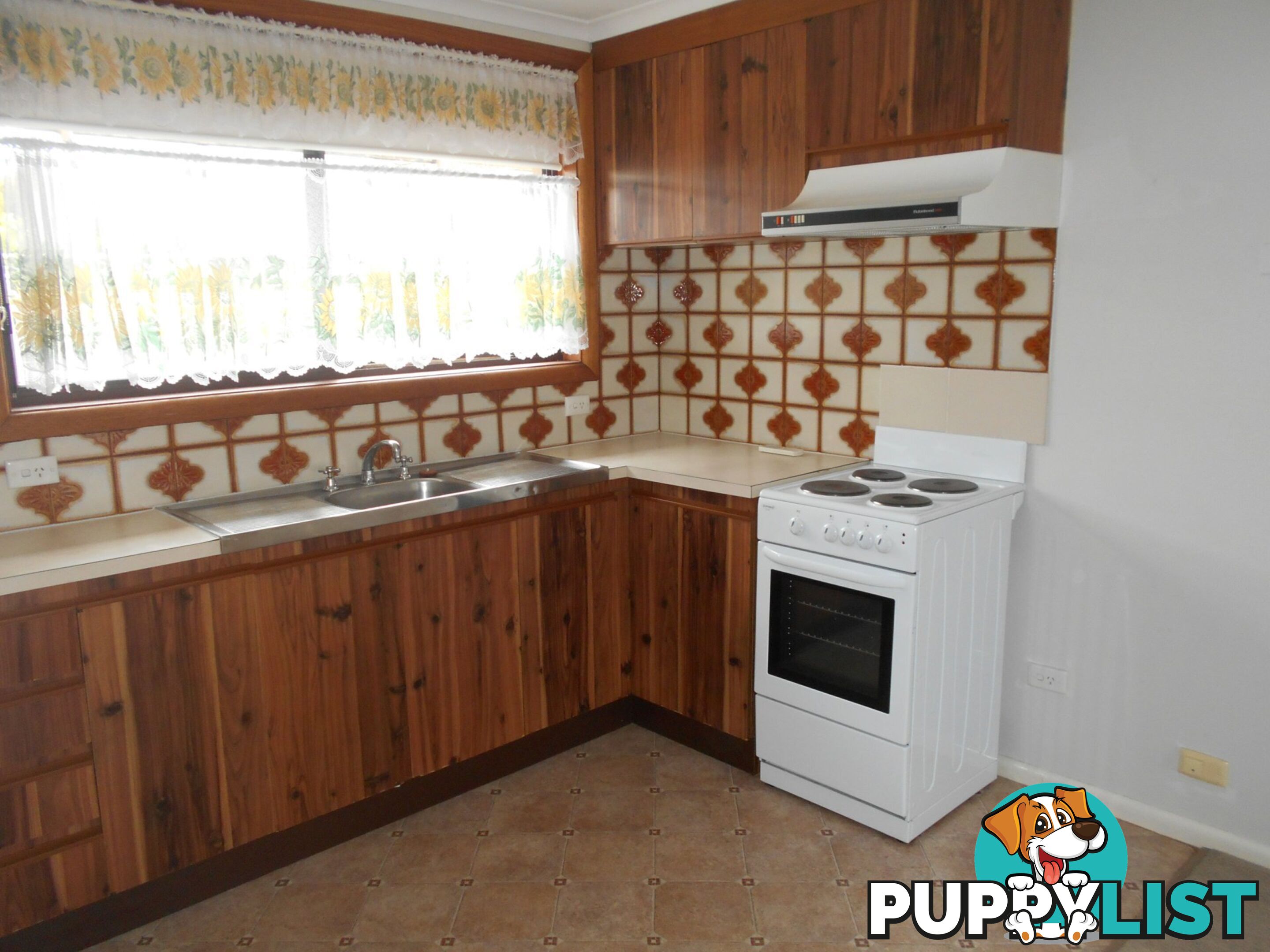 Unit 11/13 Naretha Street SWAN HILL VIC 3585