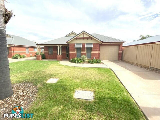 Unit 2/12 Melis Court SWAN HILL VIC 3585