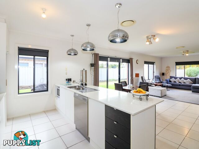 2 Dundas Lane SWAN HILL VIC 3585