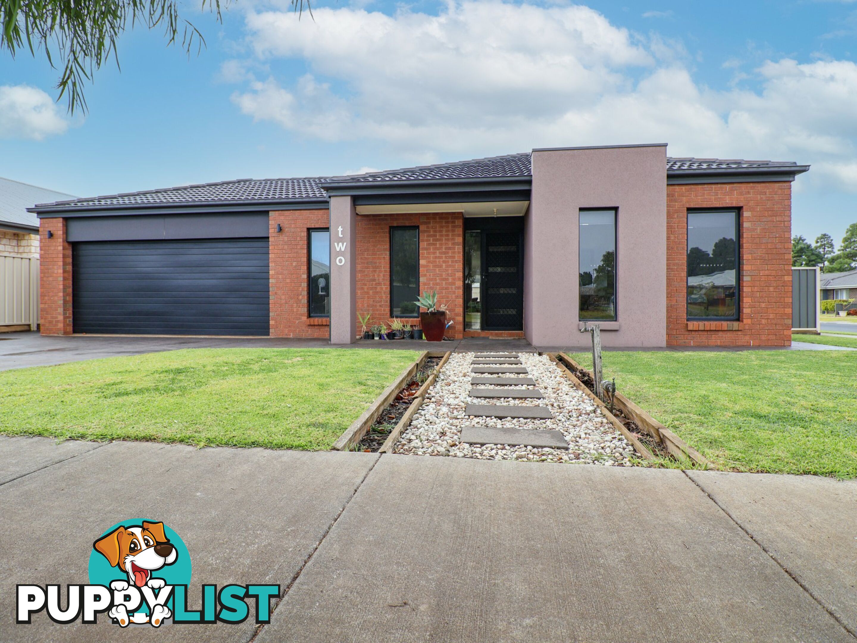 2 Dundas Lane SWAN HILL VIC 3585