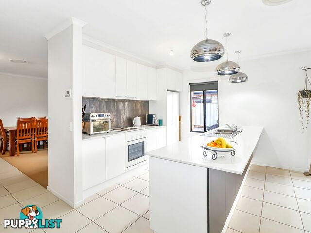 2 Dundas Lane SWAN HILL VIC 3585