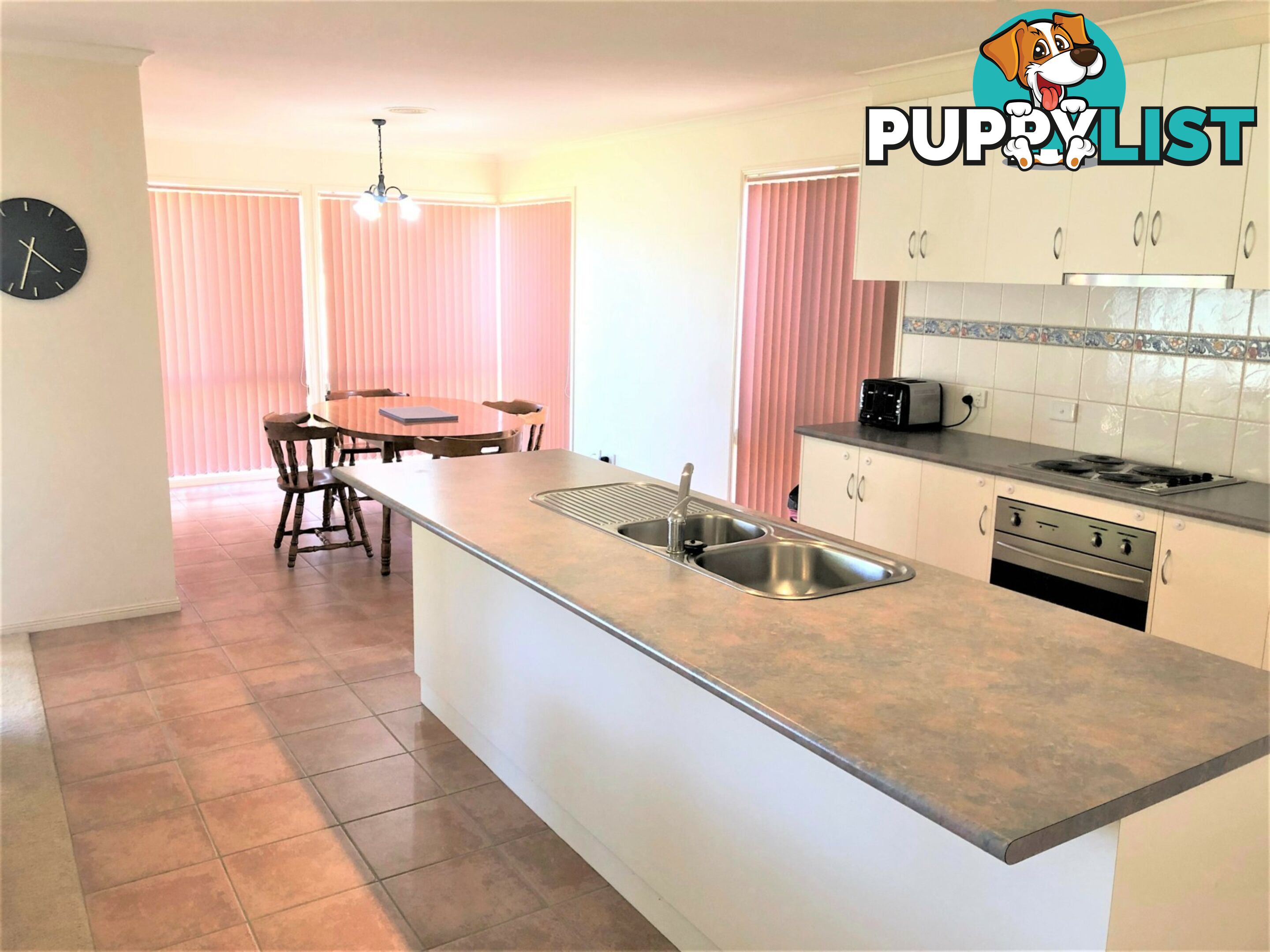5 Gaethan Drive SWAN HILL VIC 3585