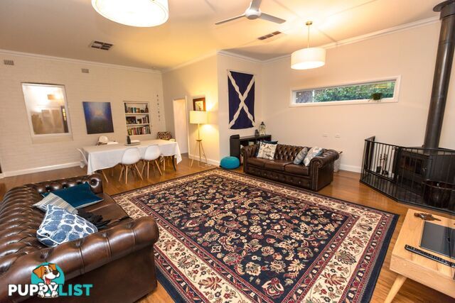 4 Splatt Street SWAN HILL VIC 3585