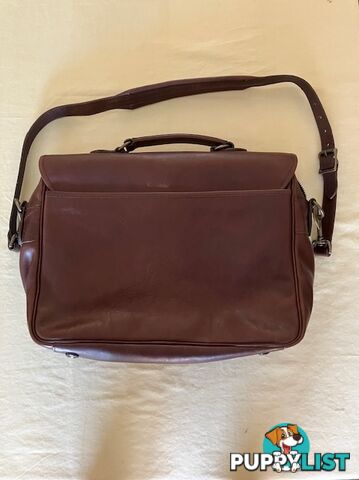 Leather Shoulder Travel Bag