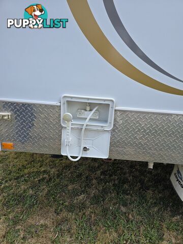 2010 Dual Axle EXPANDA OUTBACK