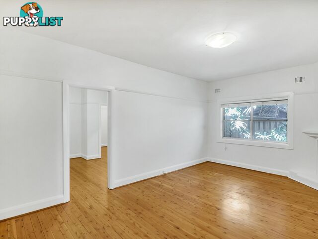 2/10 Commodore Street MCMAHONS POINT NSW 2060