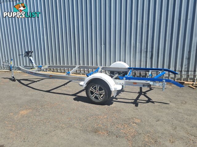 2050 ALLOY MOVE BOAT TRAILER TO SUITE 5.1M TO 5.4M BOATS 1595KG RATED