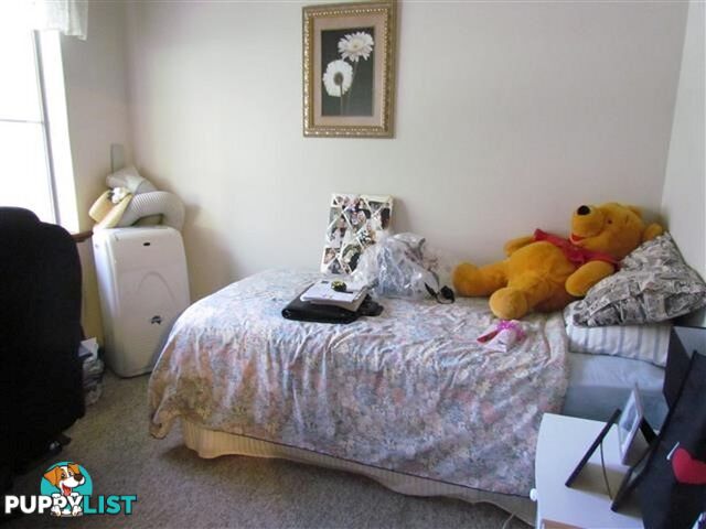 9/19 Freesia Way WILLETTON WA 6155