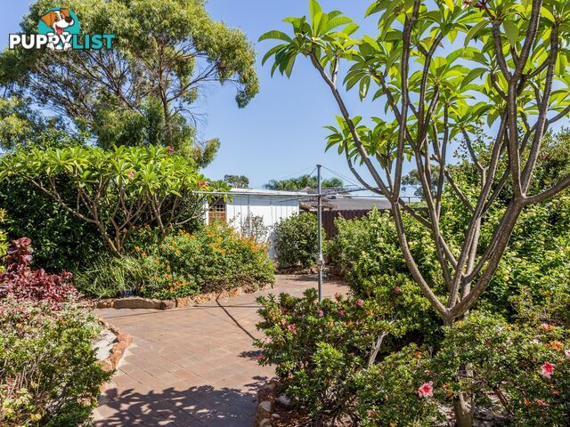 15 Waraker Way LEEMING WA 6149