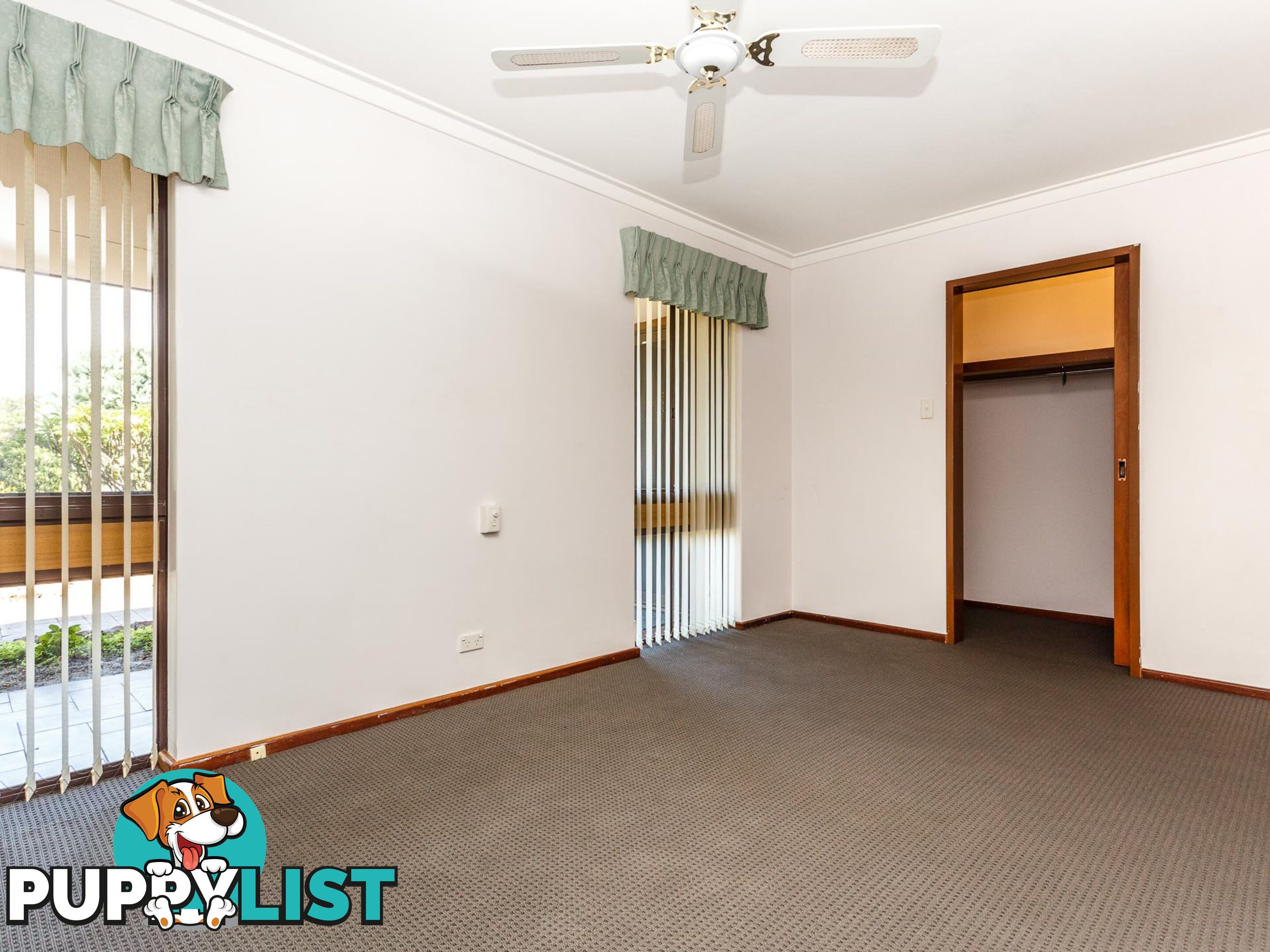 15 Waraker Way LEEMING WA 6149