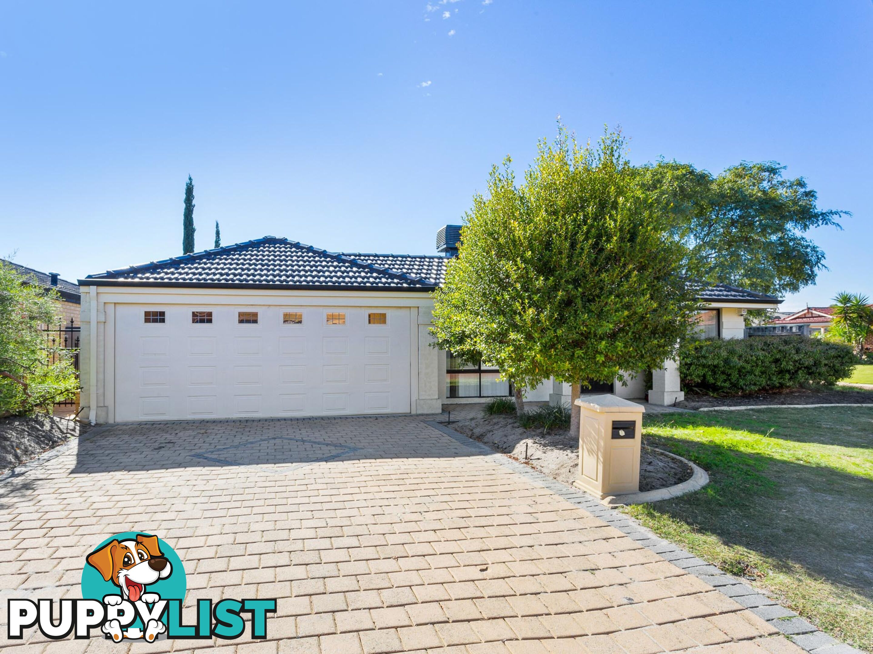 1 Woodhouse Circuit CANNING VALE WA 6155