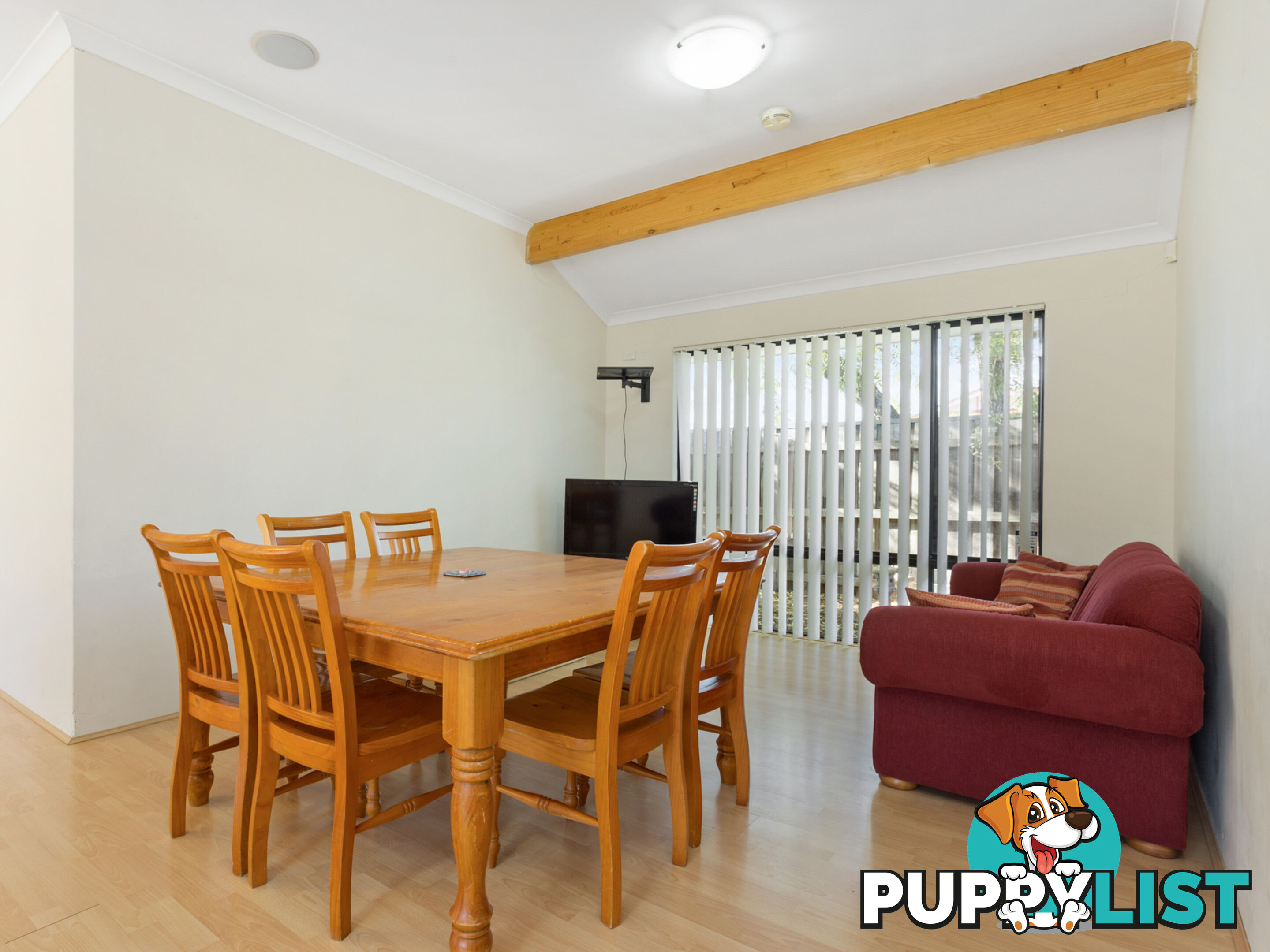 1 Woodhouse Circuit CANNING VALE WA 6155