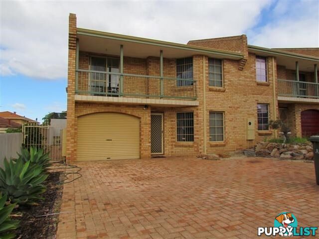 Unit 1/84 Powell Street JOONDANNA WA 6060