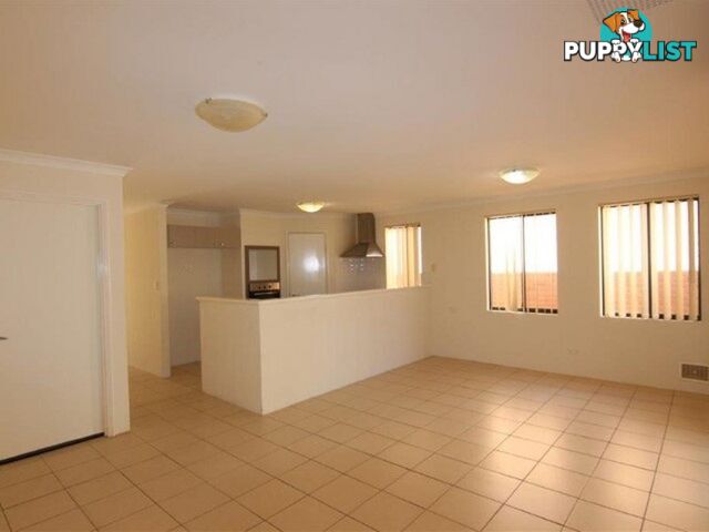 Unit 21/17-21 Third Avenue KELMSCOTT WA 6111