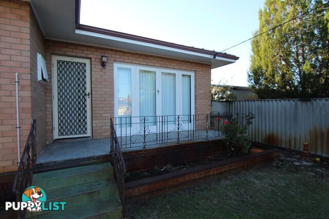 24 Wellington Street QUEENS PARK WA 6107