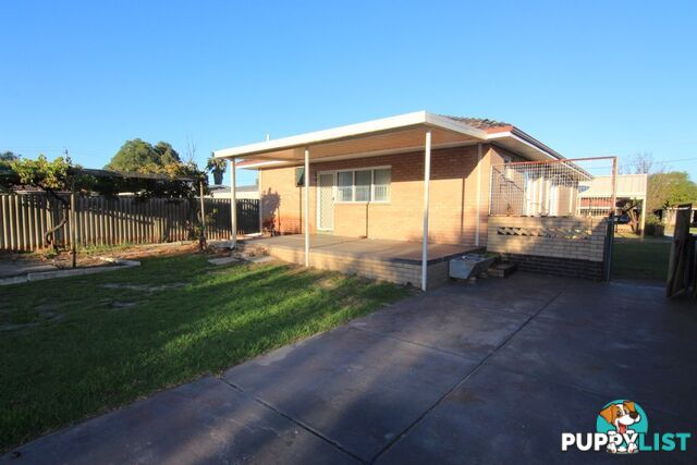 24 Wellington Street QUEENS PARK WA 6107