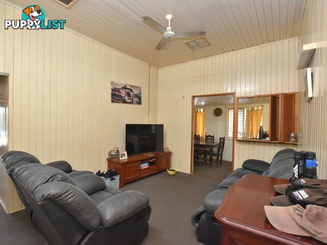 4 George Street WOODFORD QLD 4514