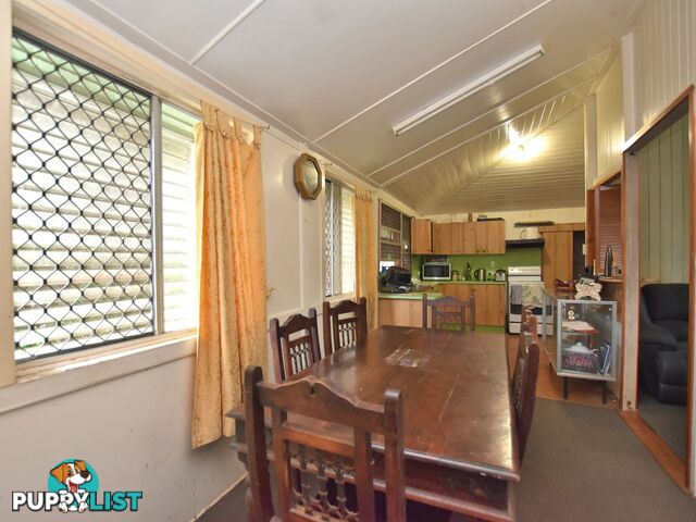 4 George Street WOODFORD QLD 4514