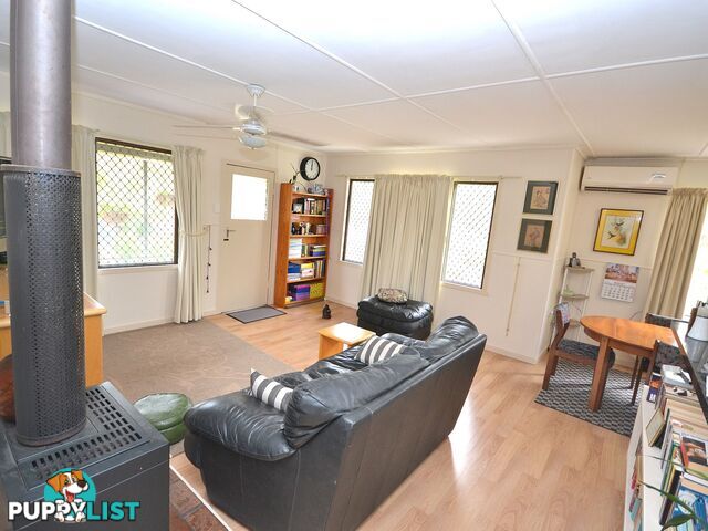 6 Hope Street KILCOY QLD 4515