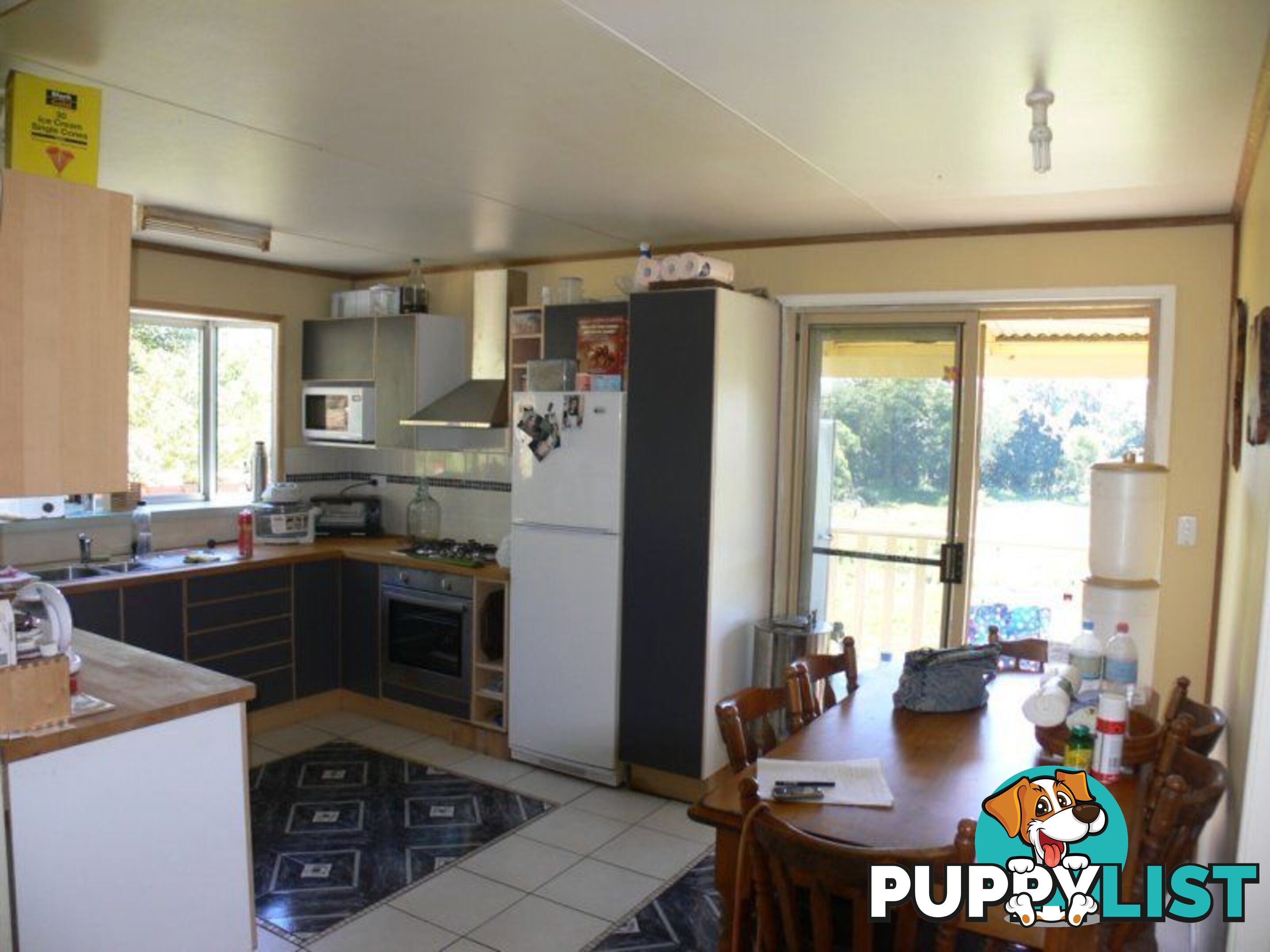 144 Commissioners Flat Road PEACHESTER QLD 4519