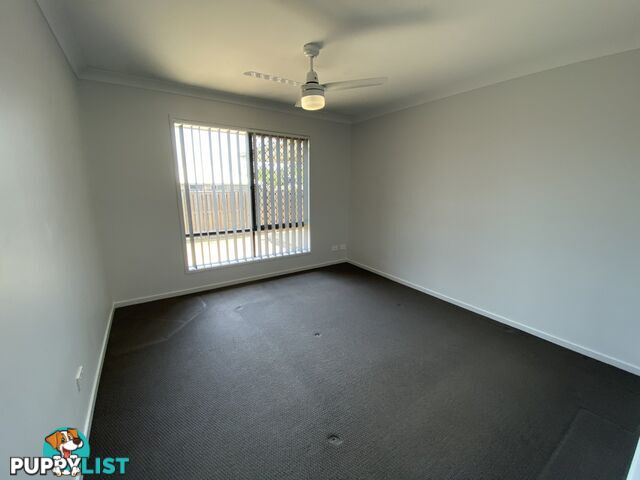 24 Settlers Rise WOOLMAR QLD 4515