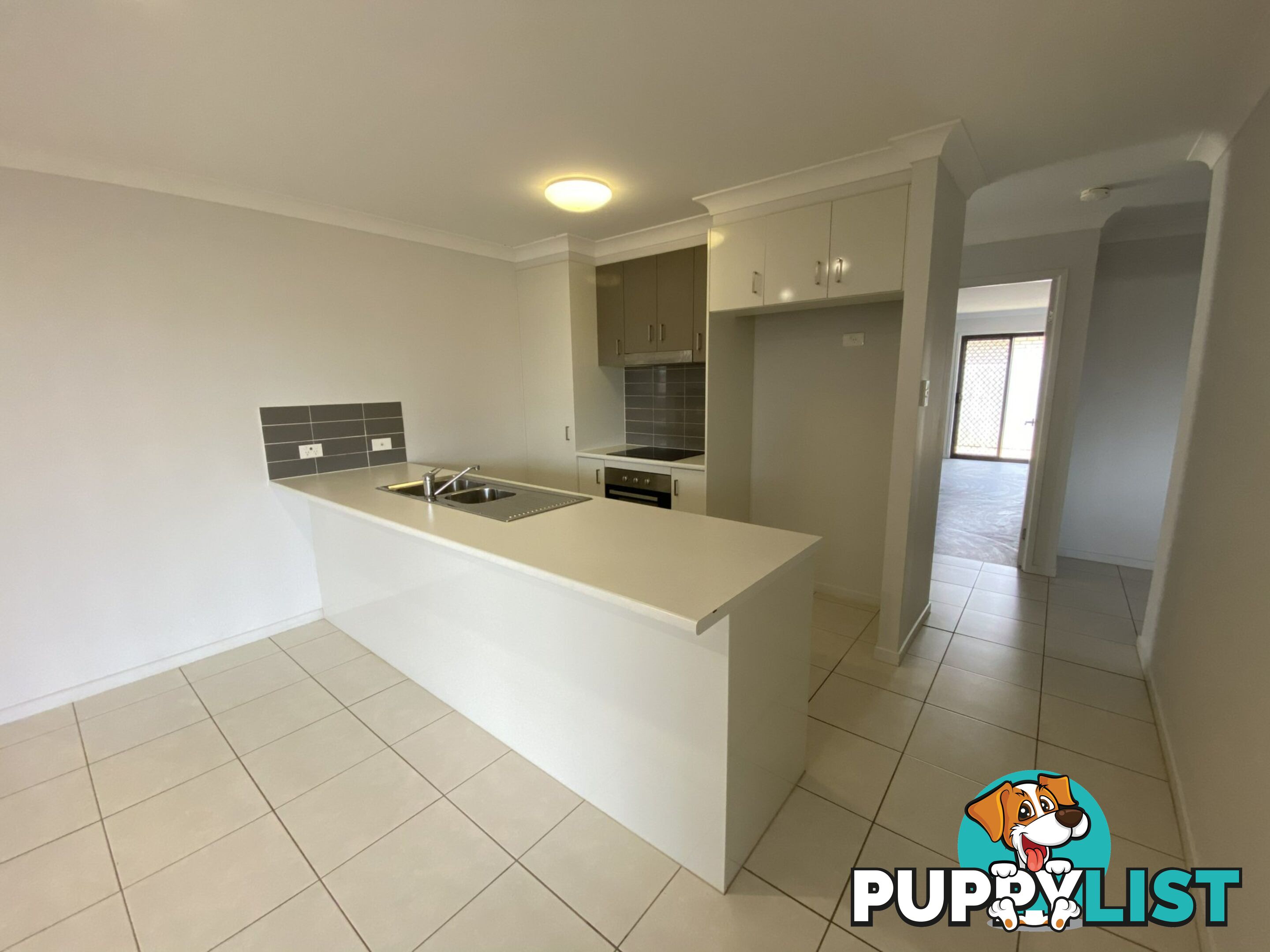 24 Settlers Rise WOOLMAR QLD 4515