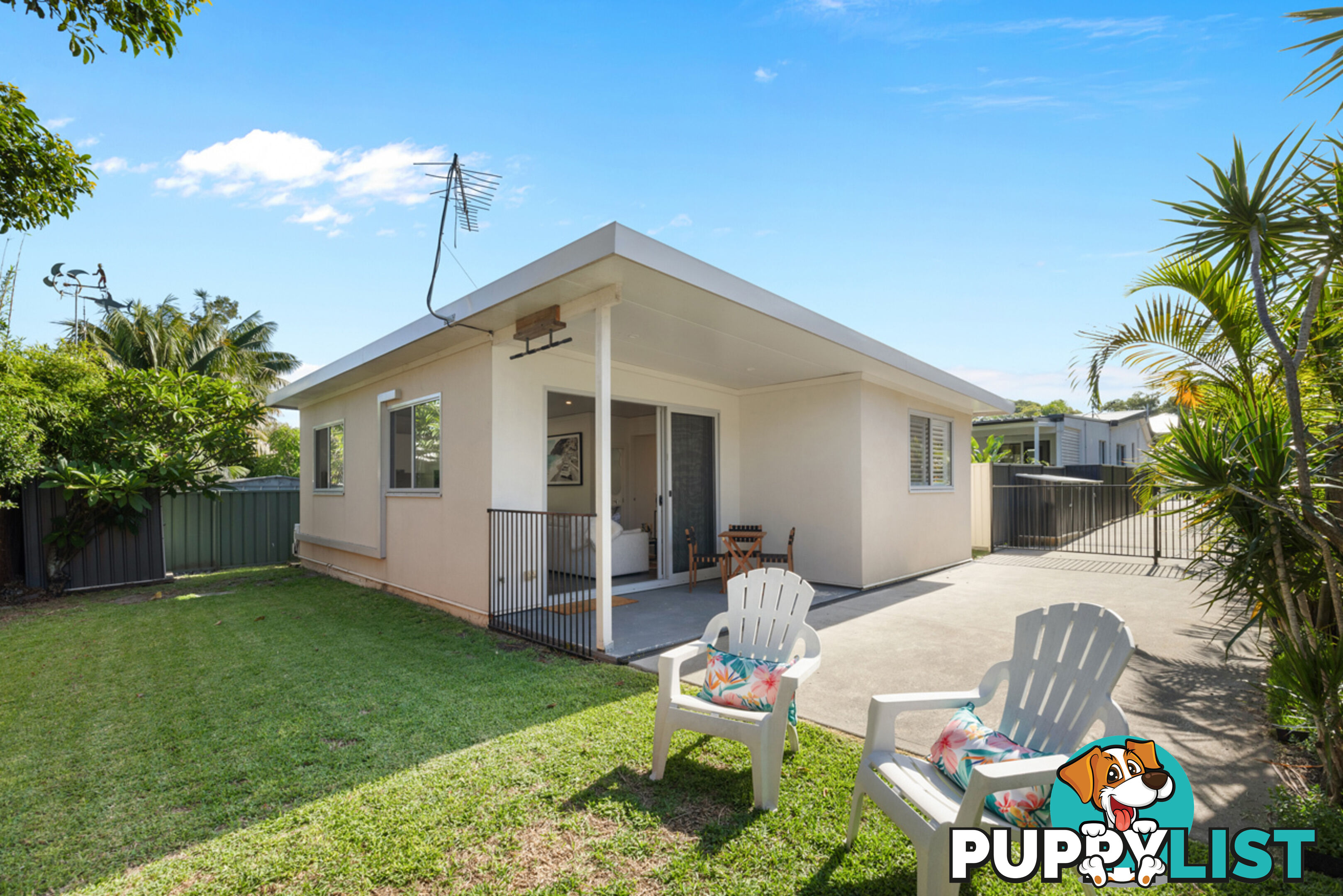 15a Oak Street NORTH NARRABEEN NSW 2101