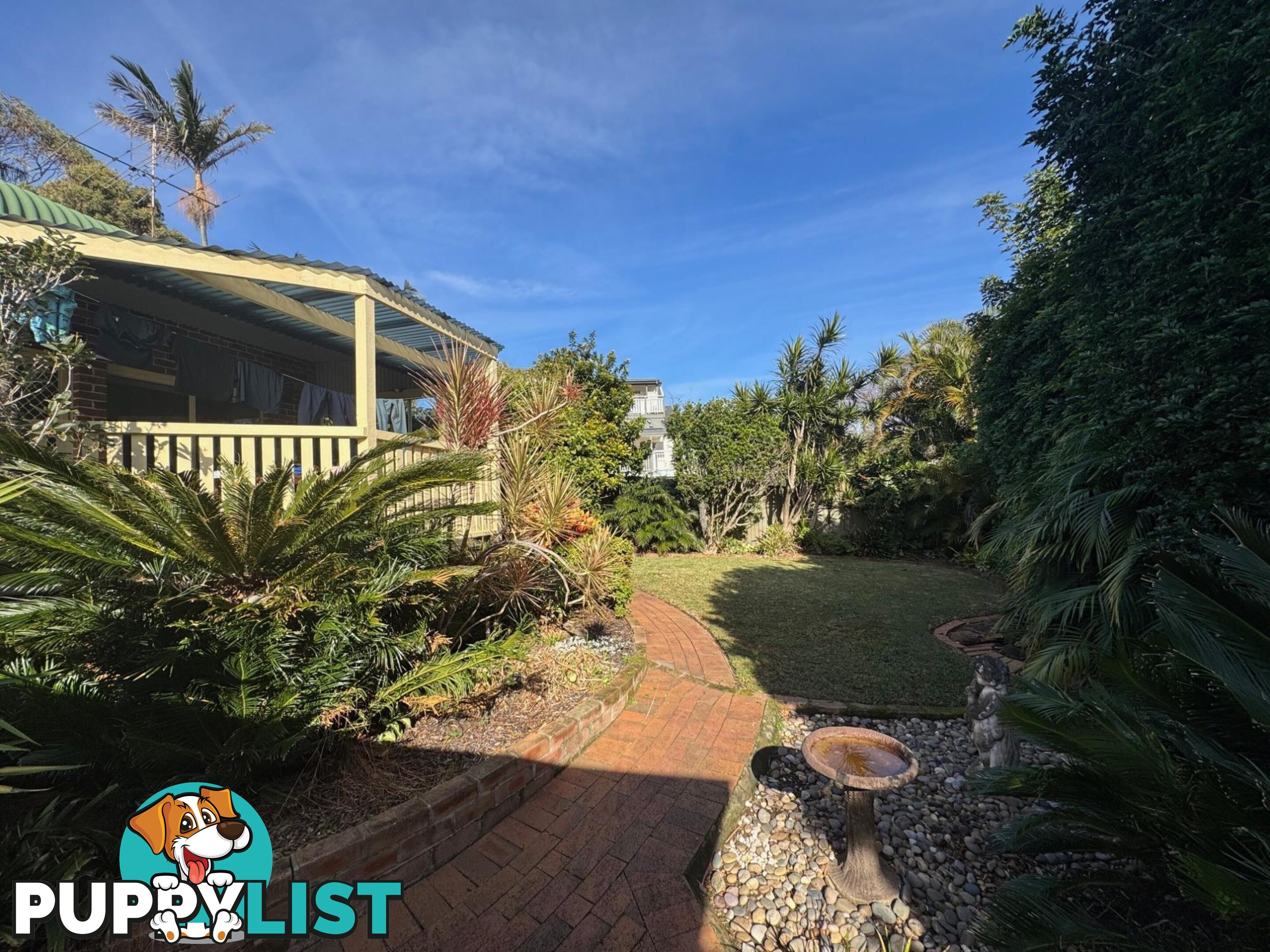 8A Harewood Place WARRIEWOOD NSW 2102