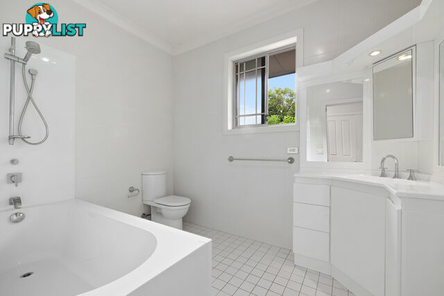 1A Hillcrest Avenue MONA VALE NSW 2103