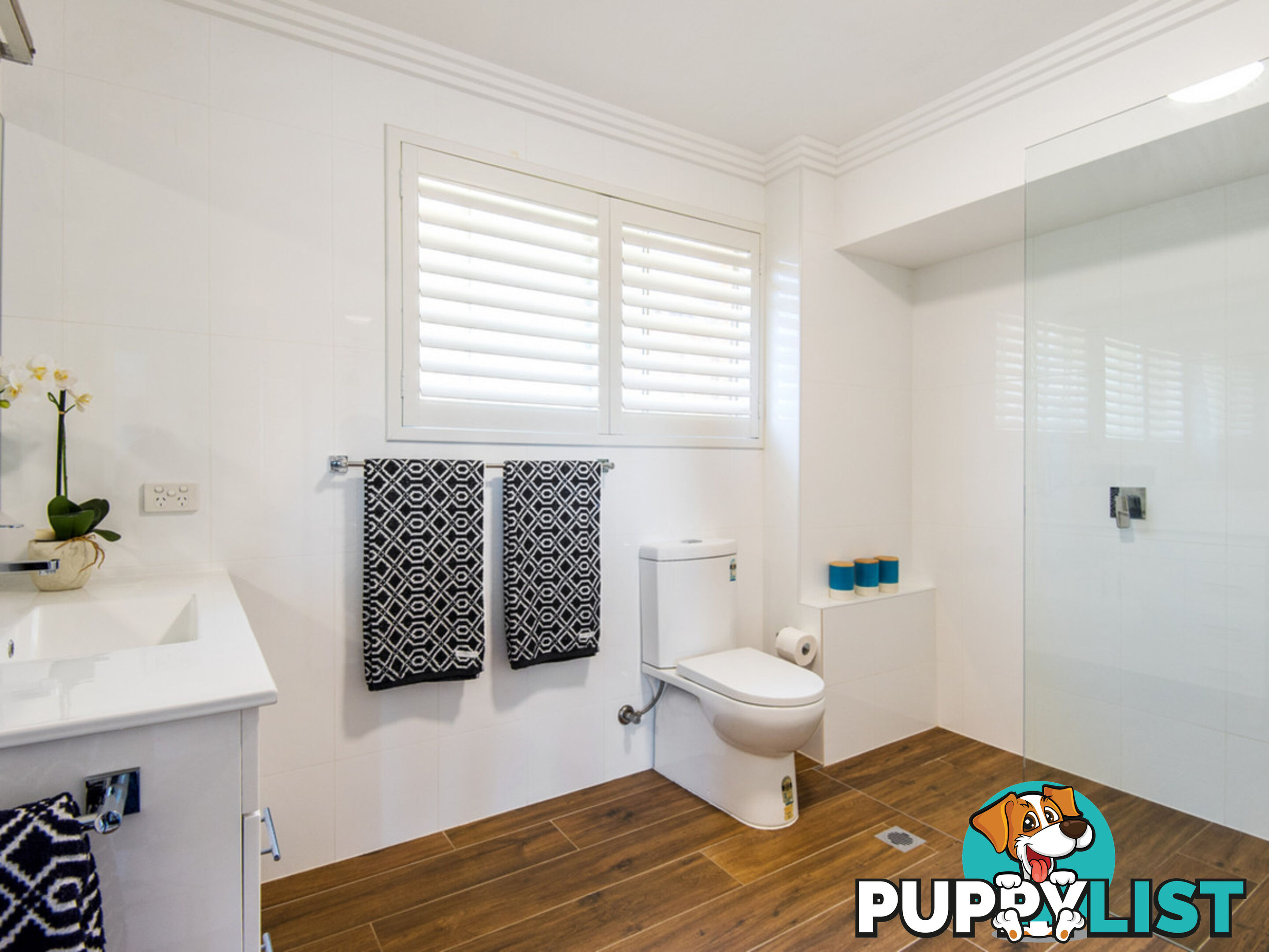 1/56 Golf Avenue MONA VALE NSW 2103