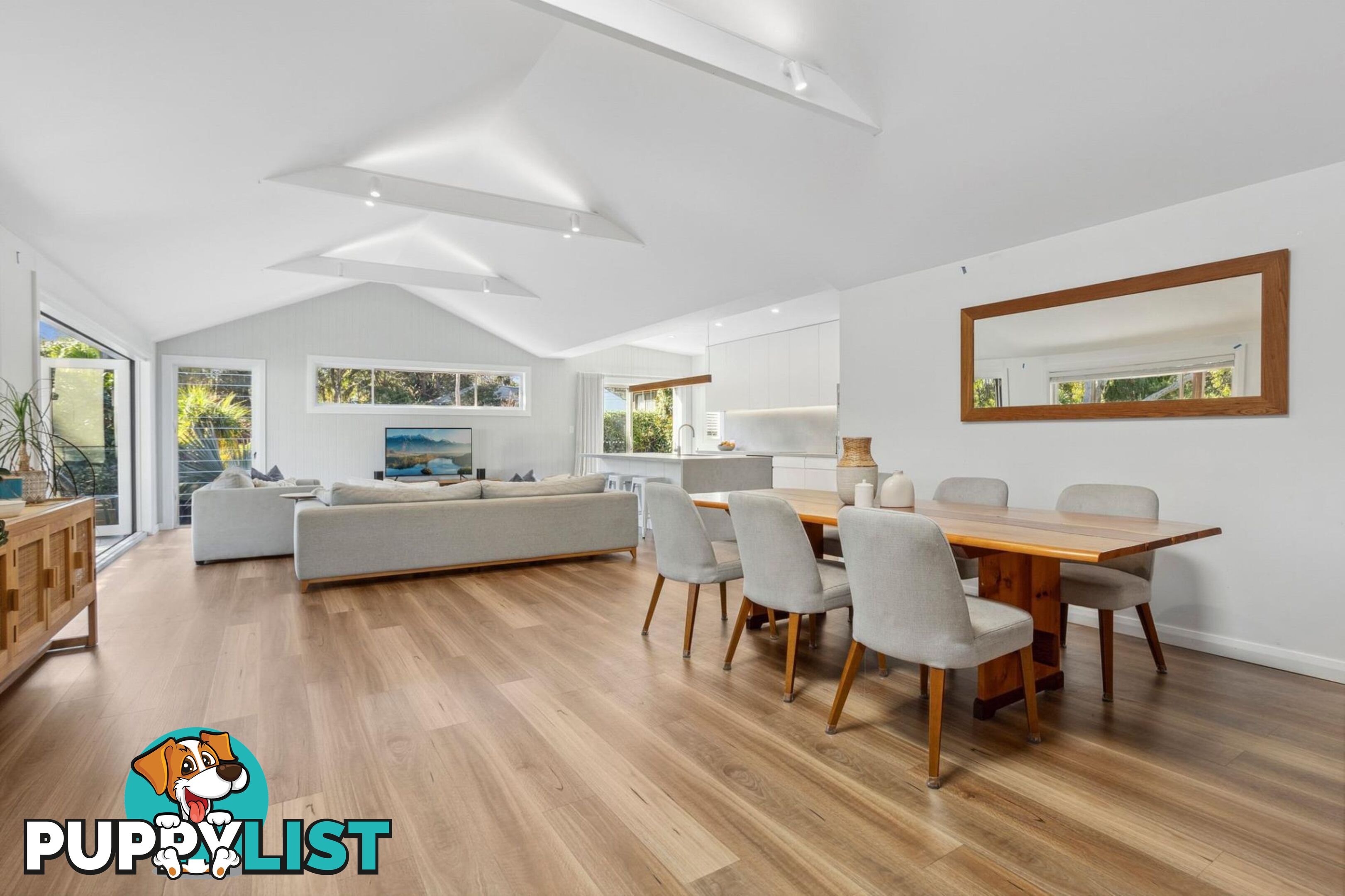 12 Suzanne Road MONA VALE NSW 2103