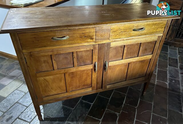 LOVELY VINTAGE 1920’s TIMBER SIDEBOARD with MIRROR