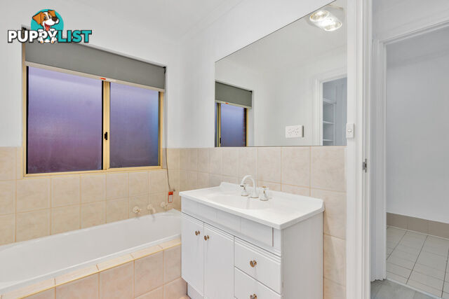 15 Bourke Place GOLDEN GROVE SA 5125