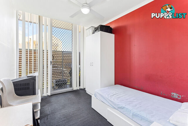 2/13 Yates Street MAWSON LAKES SA 5095