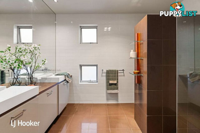 50 Isla Circuit MAWSON LAKES SA 5095